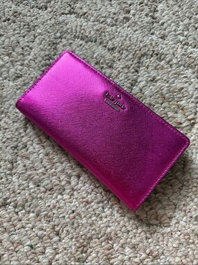 Kate Spade Metallic Fuchsia Saffiano Leather Zip Wallet